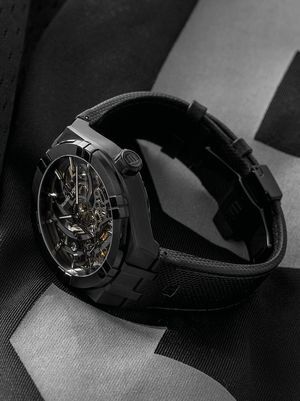 Maurice lacroix AI6028-PVB01-030-1