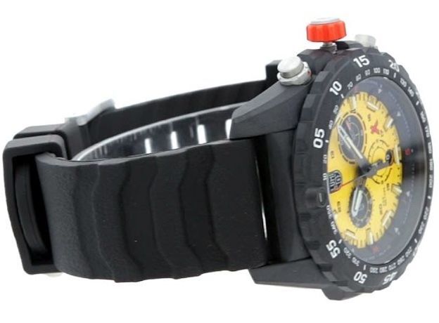Luminox XB.3745
