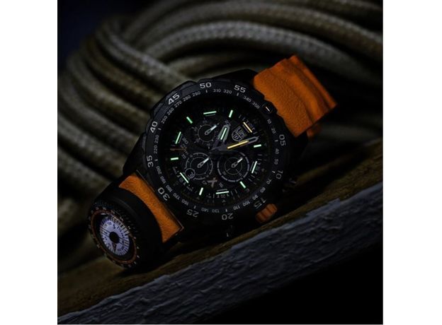 Luminox XB.3749