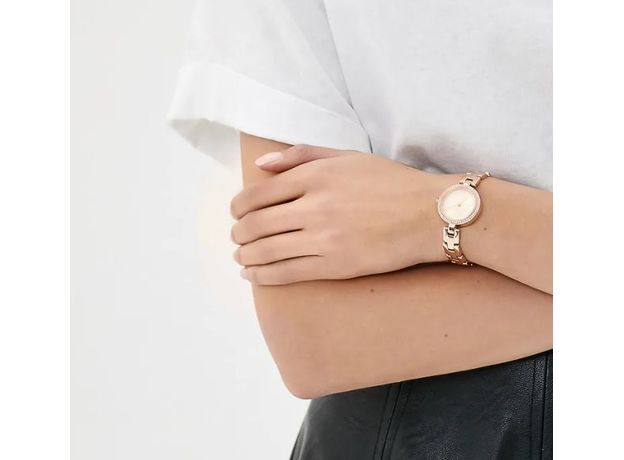 DKNY NY2826