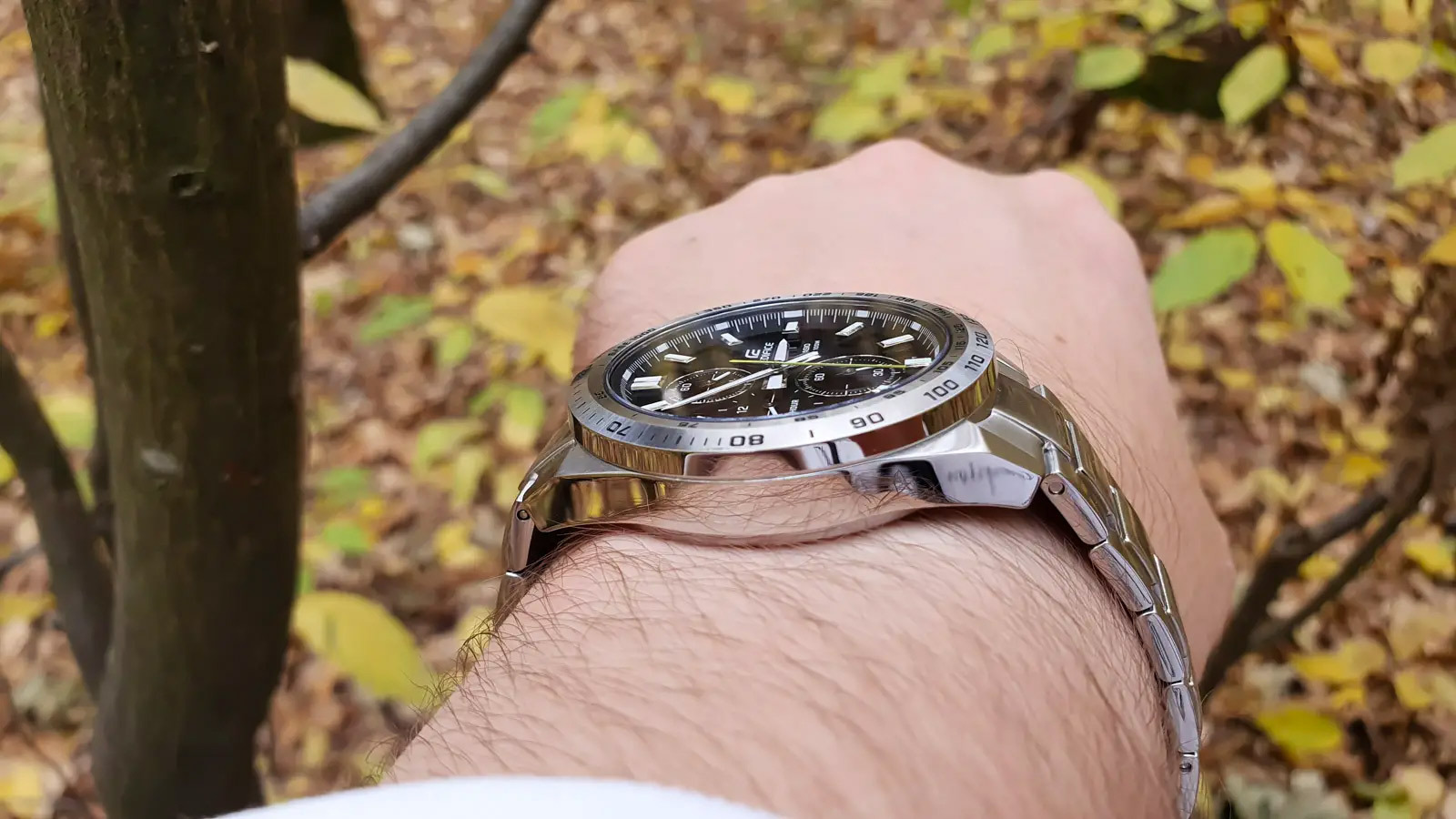 Casio EFR-574D-1AVUEF