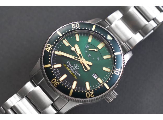 Orient RE-AU0307E00B