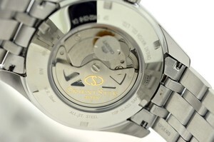 Orient SDV02003W