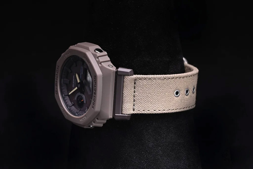 Casio GA-B2100CT-5A