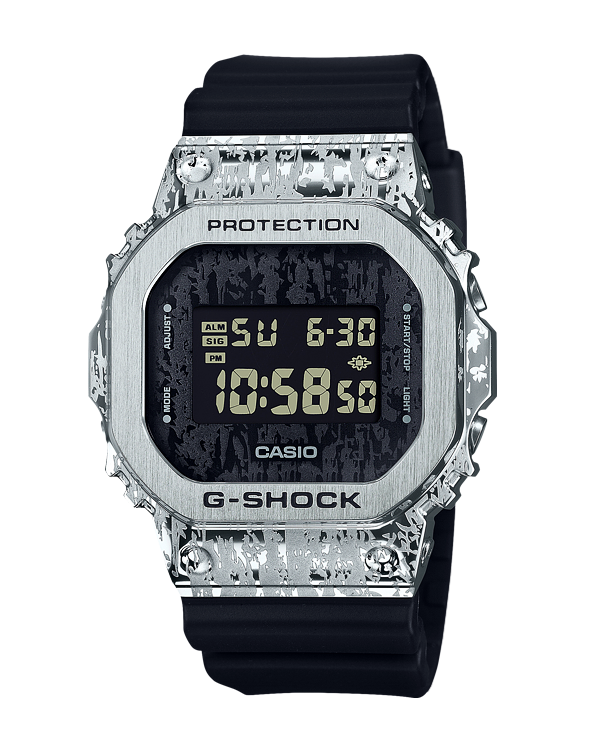 Casio GM-5600GC-1E