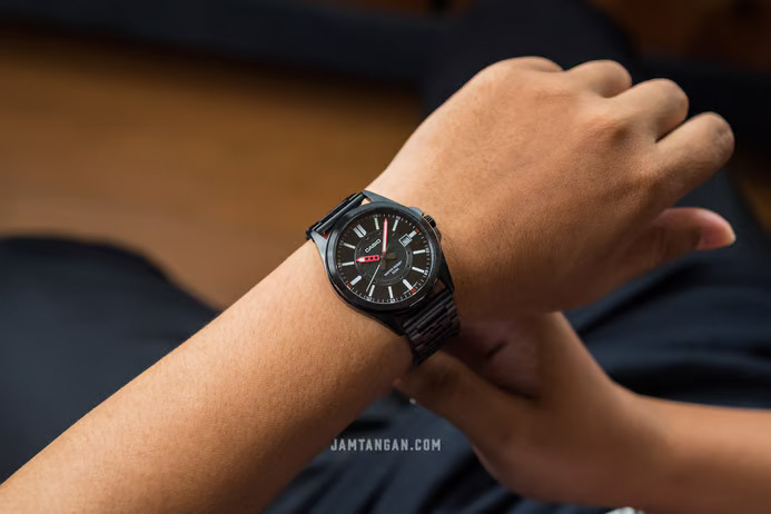 Casio MTP-E700B-1E