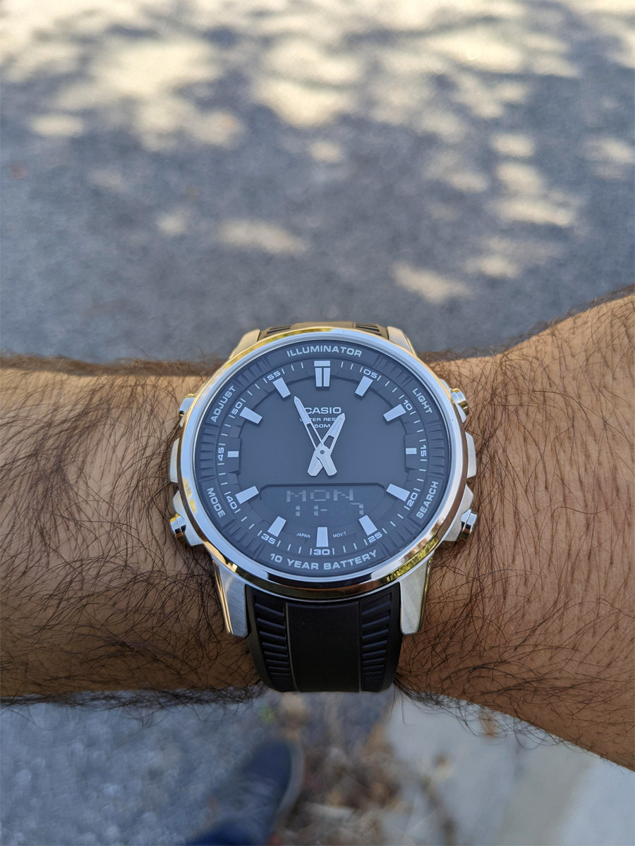 Casio AMW-880-1A