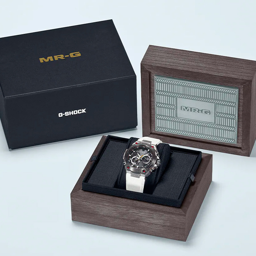 Casio MRG-B2000SG-1A