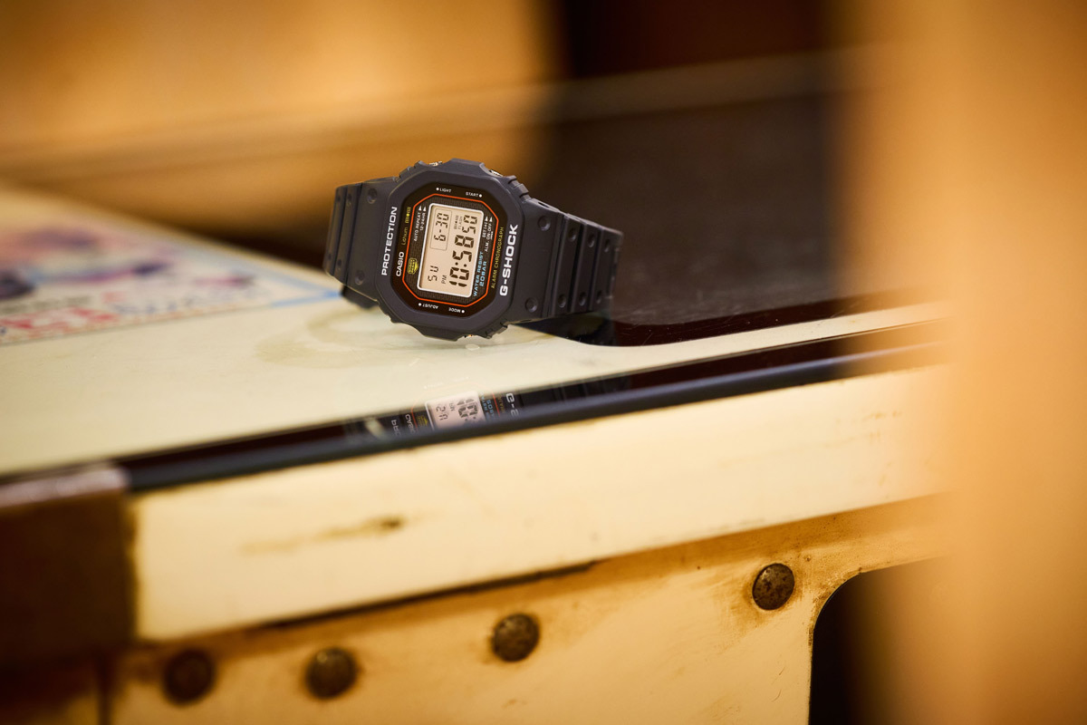 Casio DW-5000R-1A
