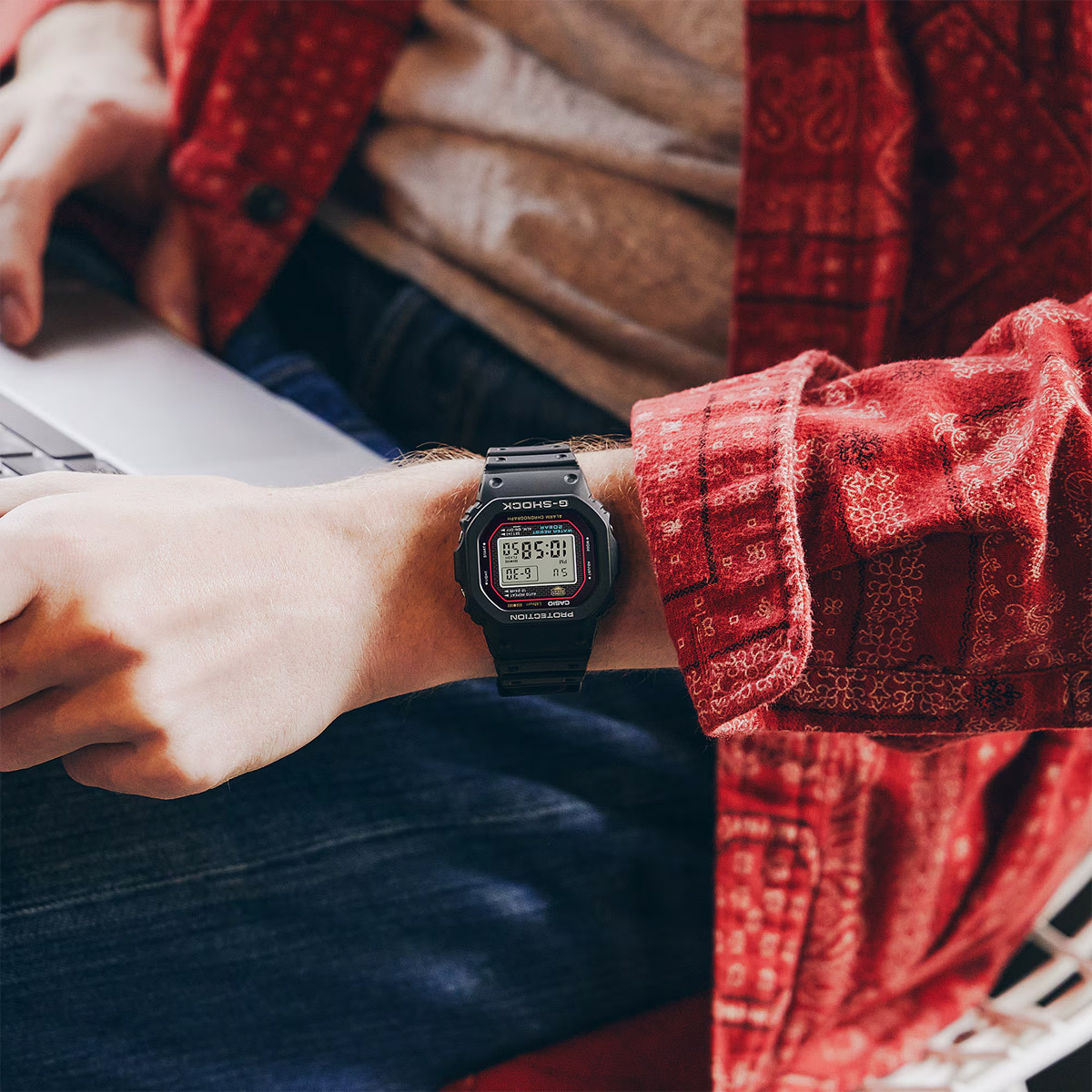 Casio DW-5000R-1A