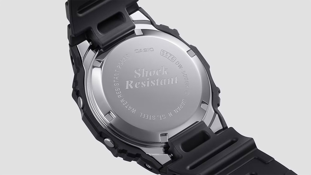 Casio DW-5000R-1A