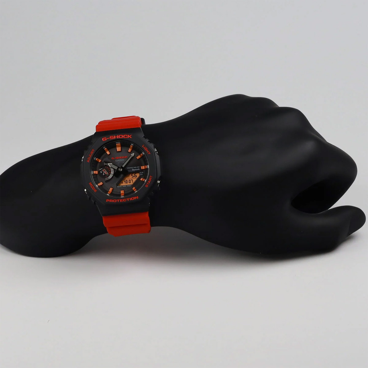 Casio GA-B2100CD-1A4
