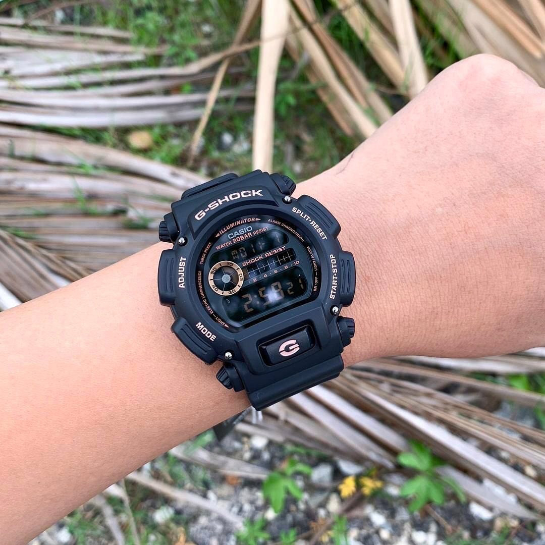 Casio DW-9052GBX-1A4
