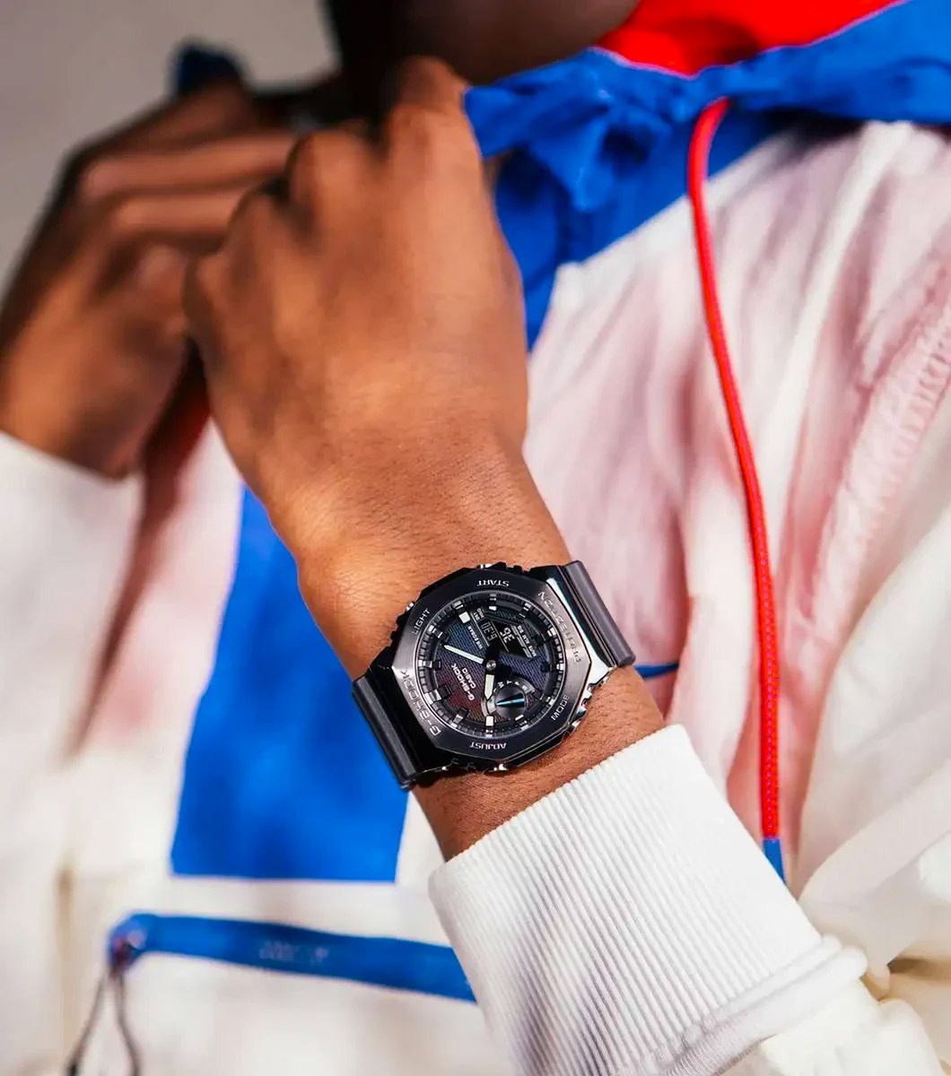 Casio GM-2100BRW-1A