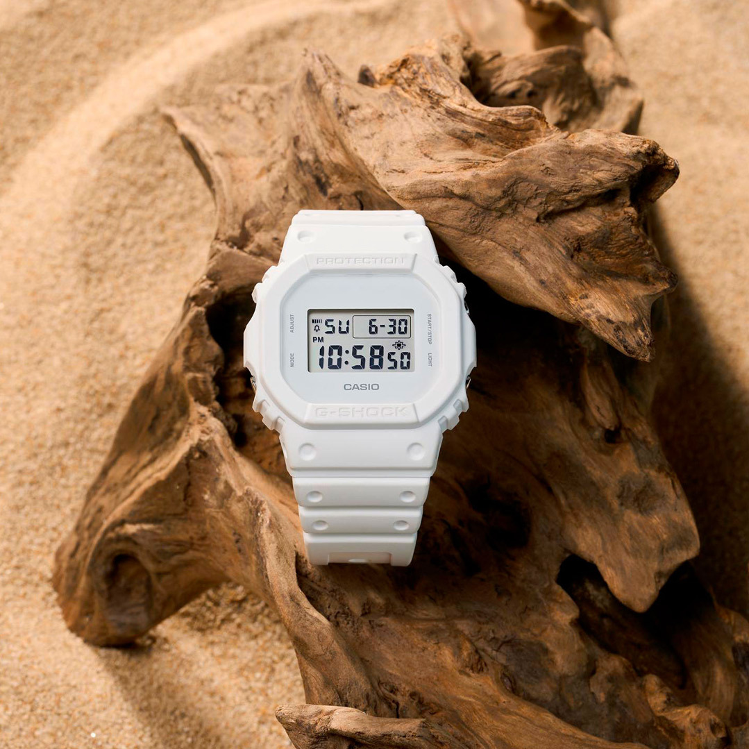 Casio DW-5600WW-7E