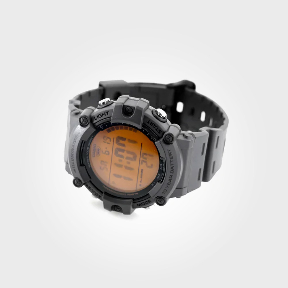 Casio AE-1500WHC-8A