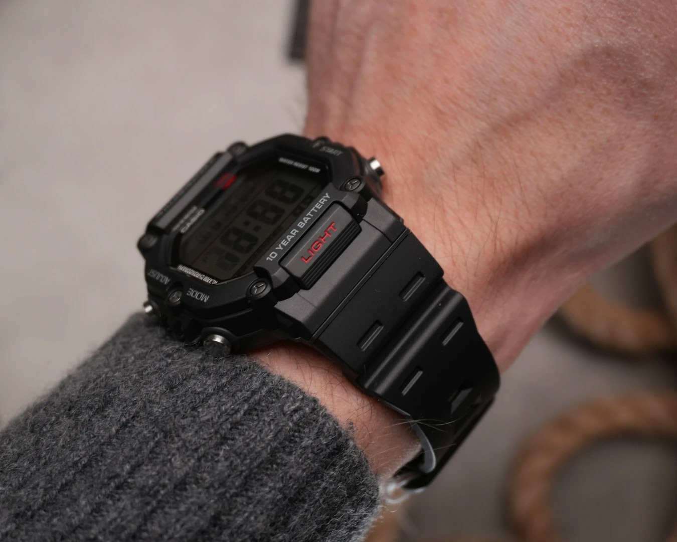 Casio AE-1600H-1A