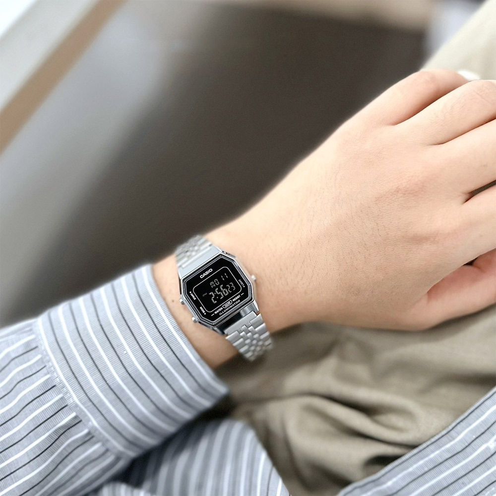 Casio LA680WA-1B