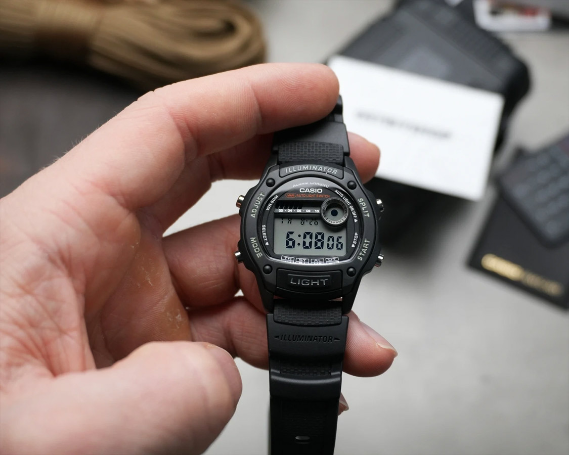 Casio W-220H-1A