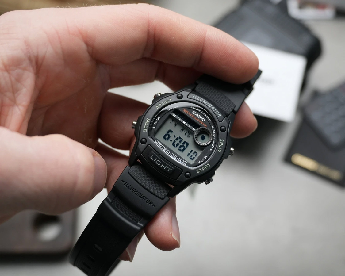Casio W-220H-1A