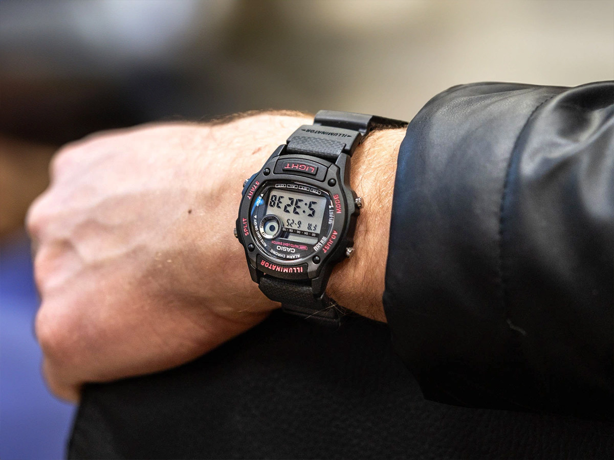 Casio W-220H-1A2