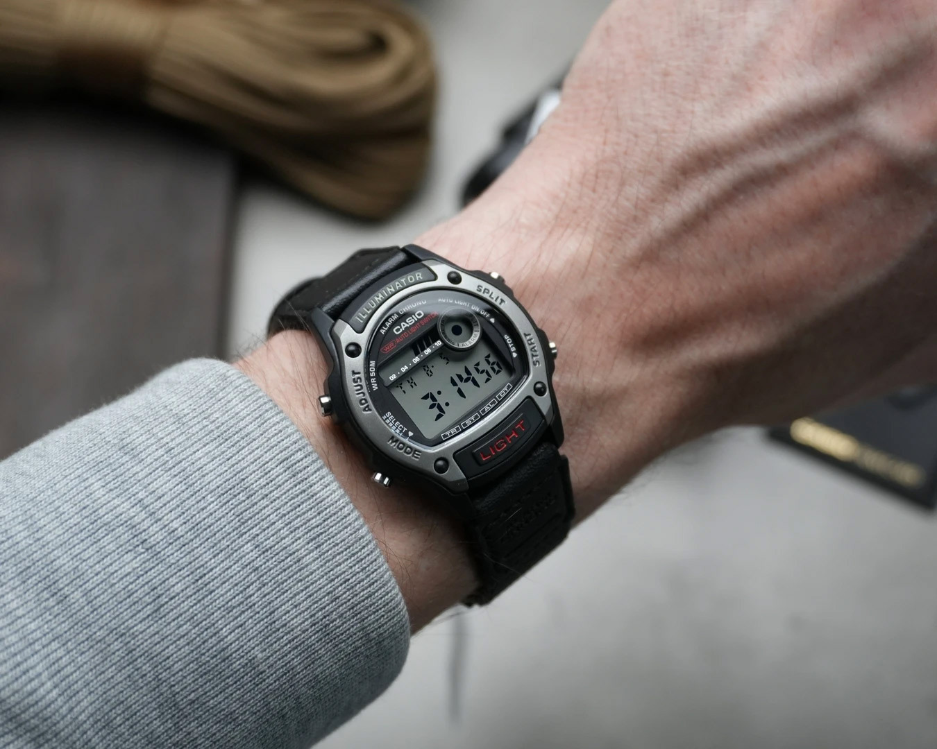 Casio W-220HF-8A