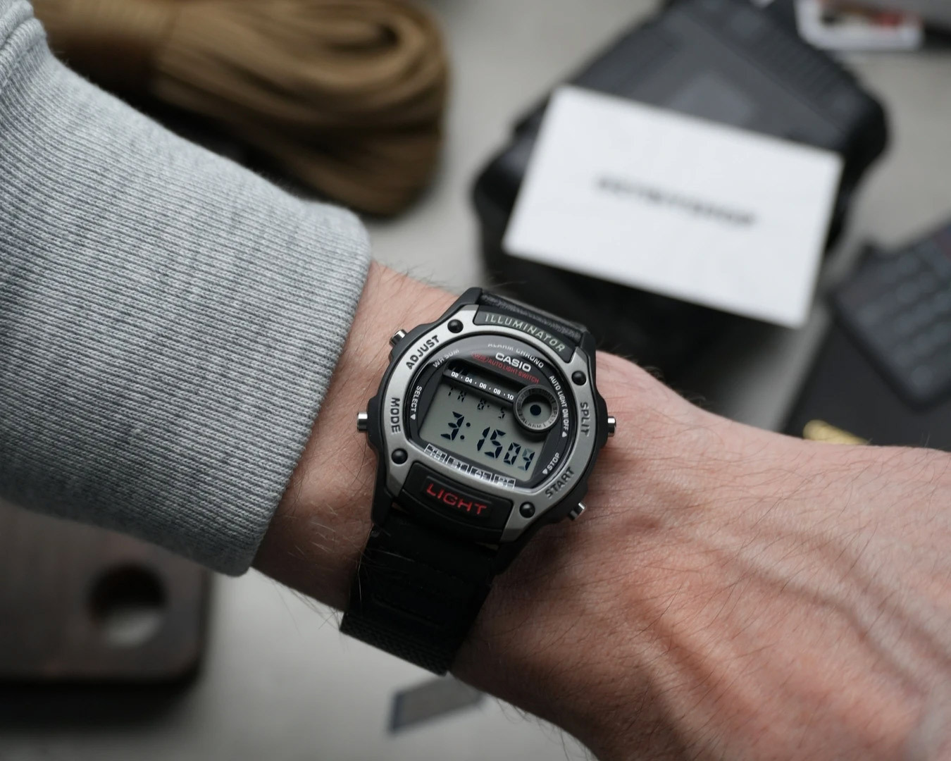 Casio W-220HF-8A