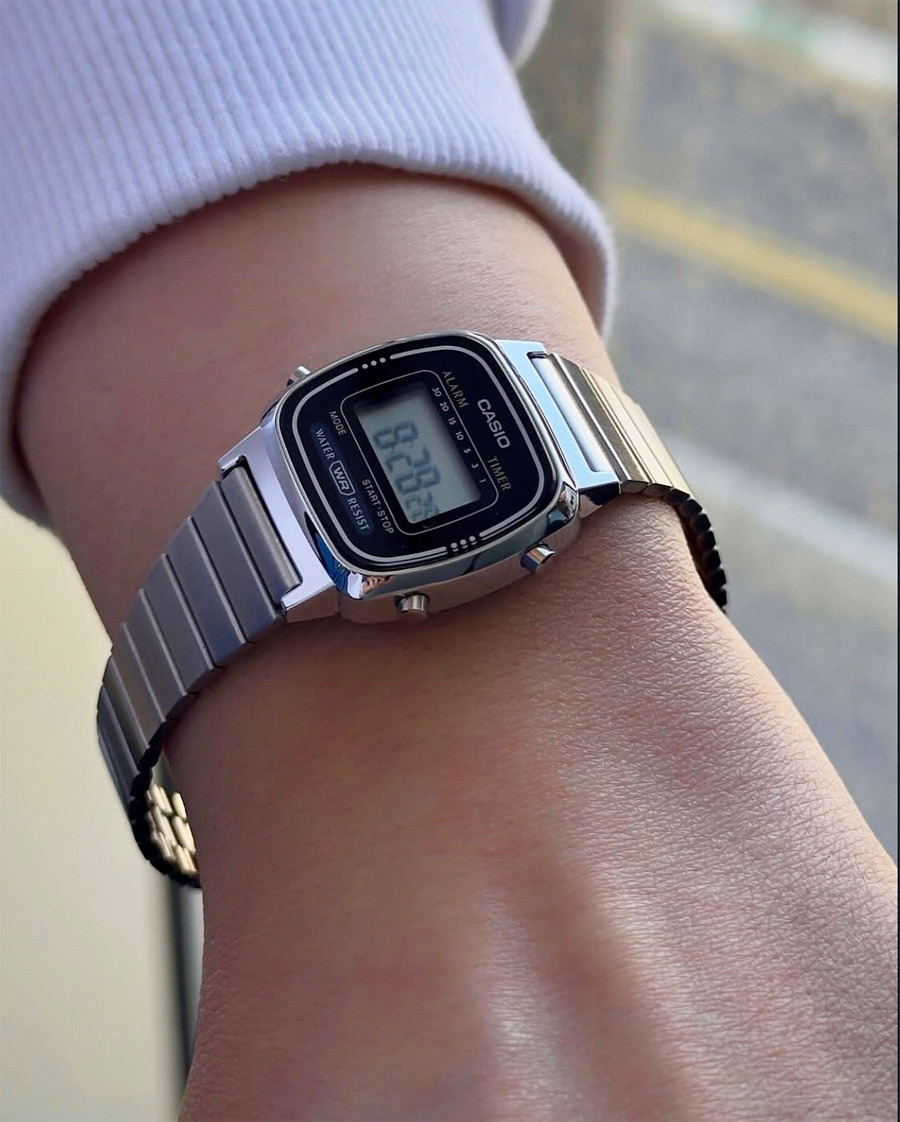 Casio LA670WD-1E