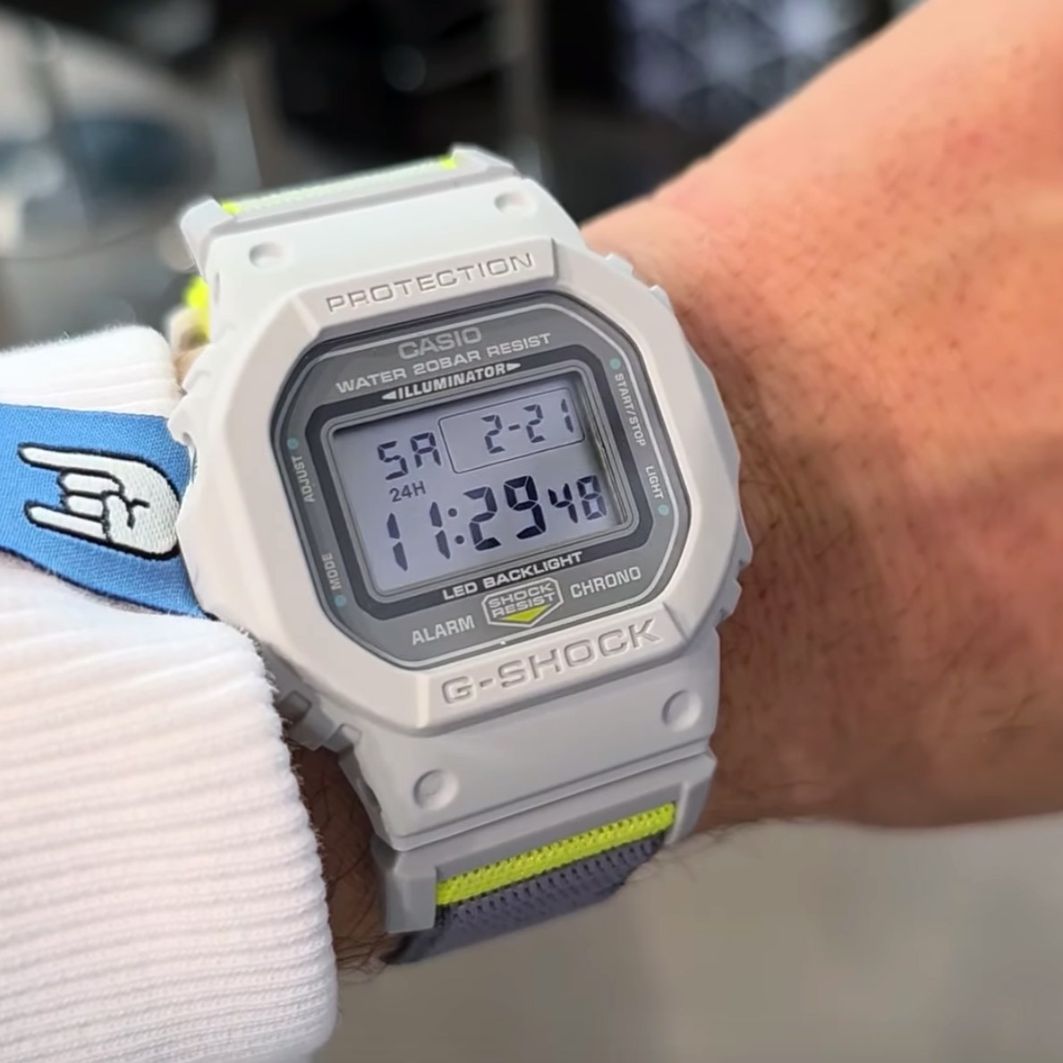 Casio DW-5600MNC-7A8