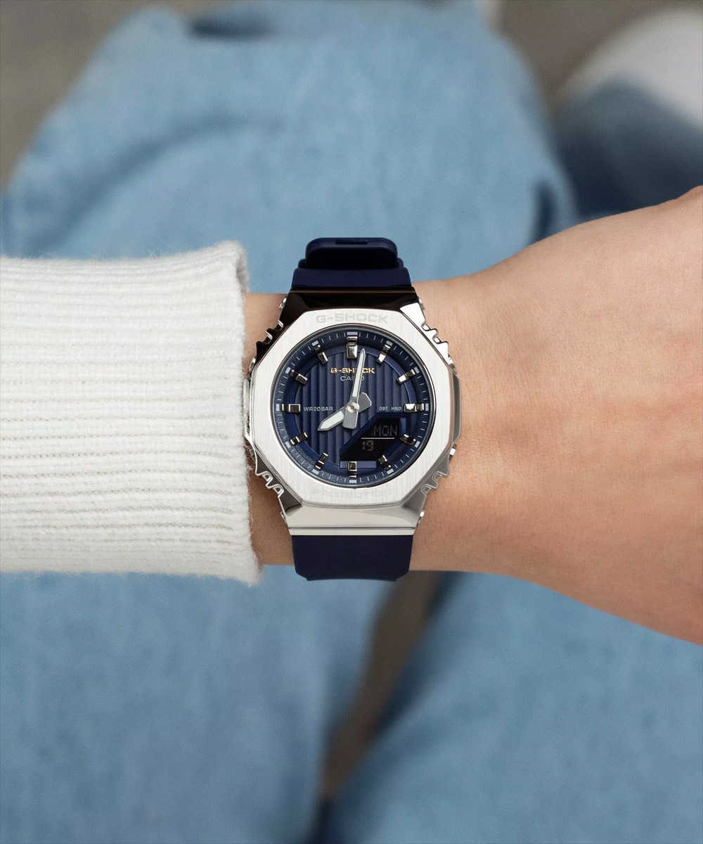 Casio GM-S2110SH-2A