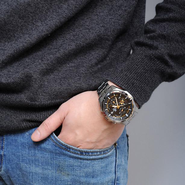 Casio EFR-556D-1A