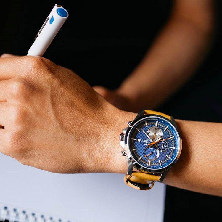 Casio EFV-520L-2A