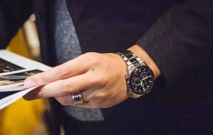 Casio EQW-T640DB-1A
