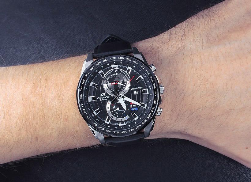 Casio EFR-550L-1A