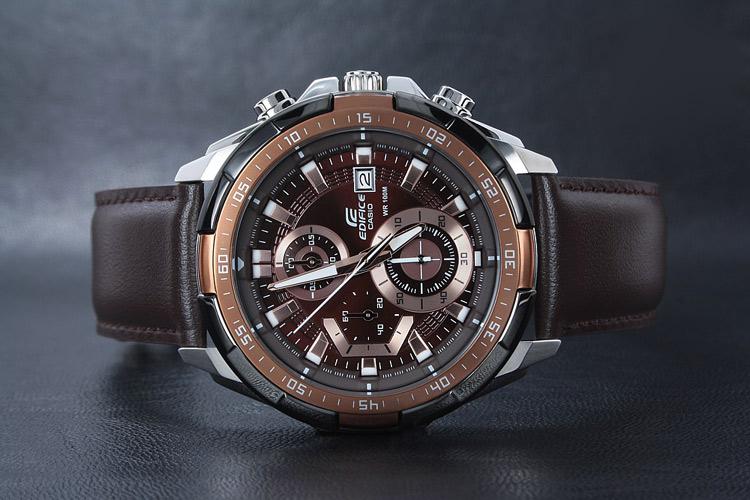 Casio EFR-539L-5A