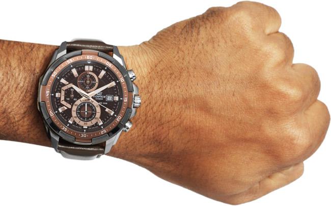 Casio EFR-539L-5A