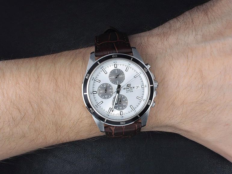 Casio EFR-526L-7A