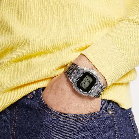 Casio DW-5600SK-1ER