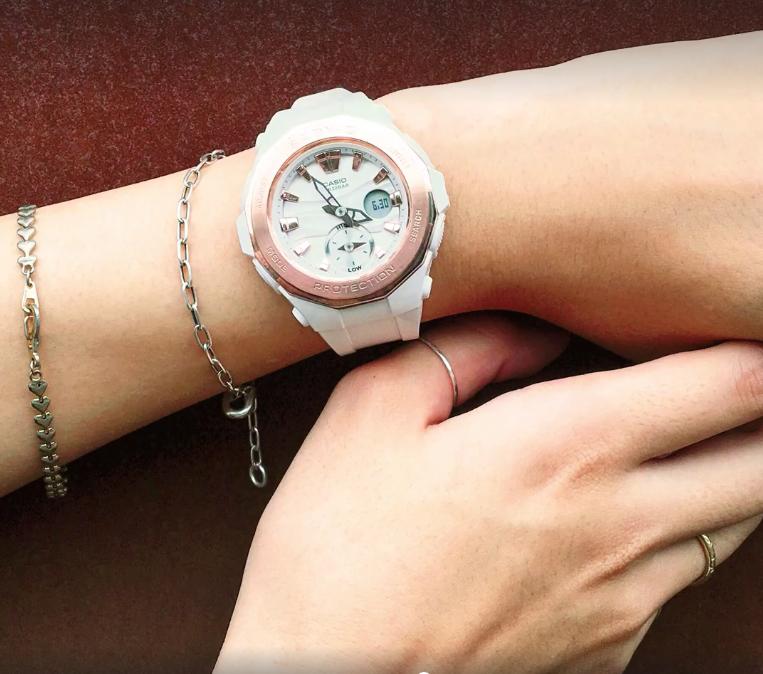 Casio BGA-220G-7AER